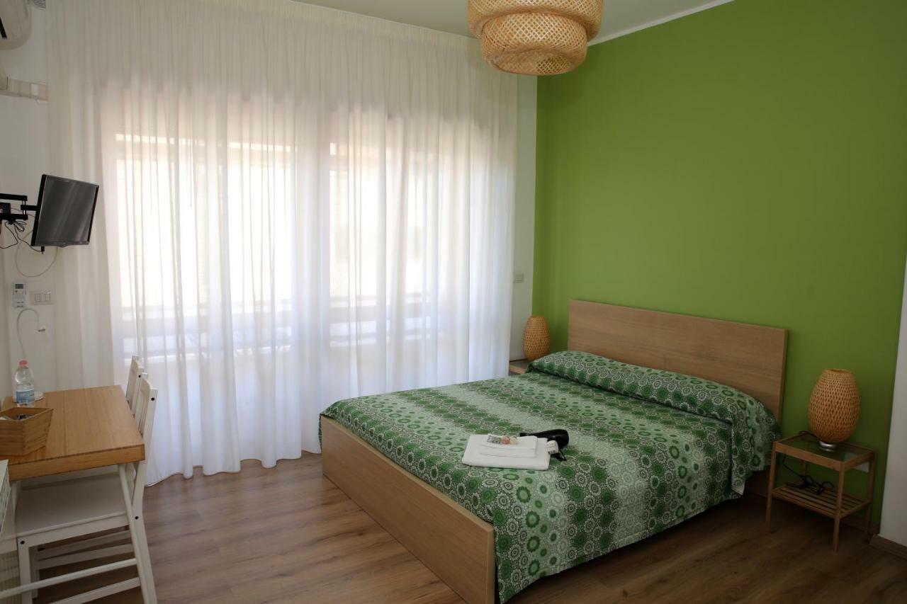 Couette-café Tosca 3*